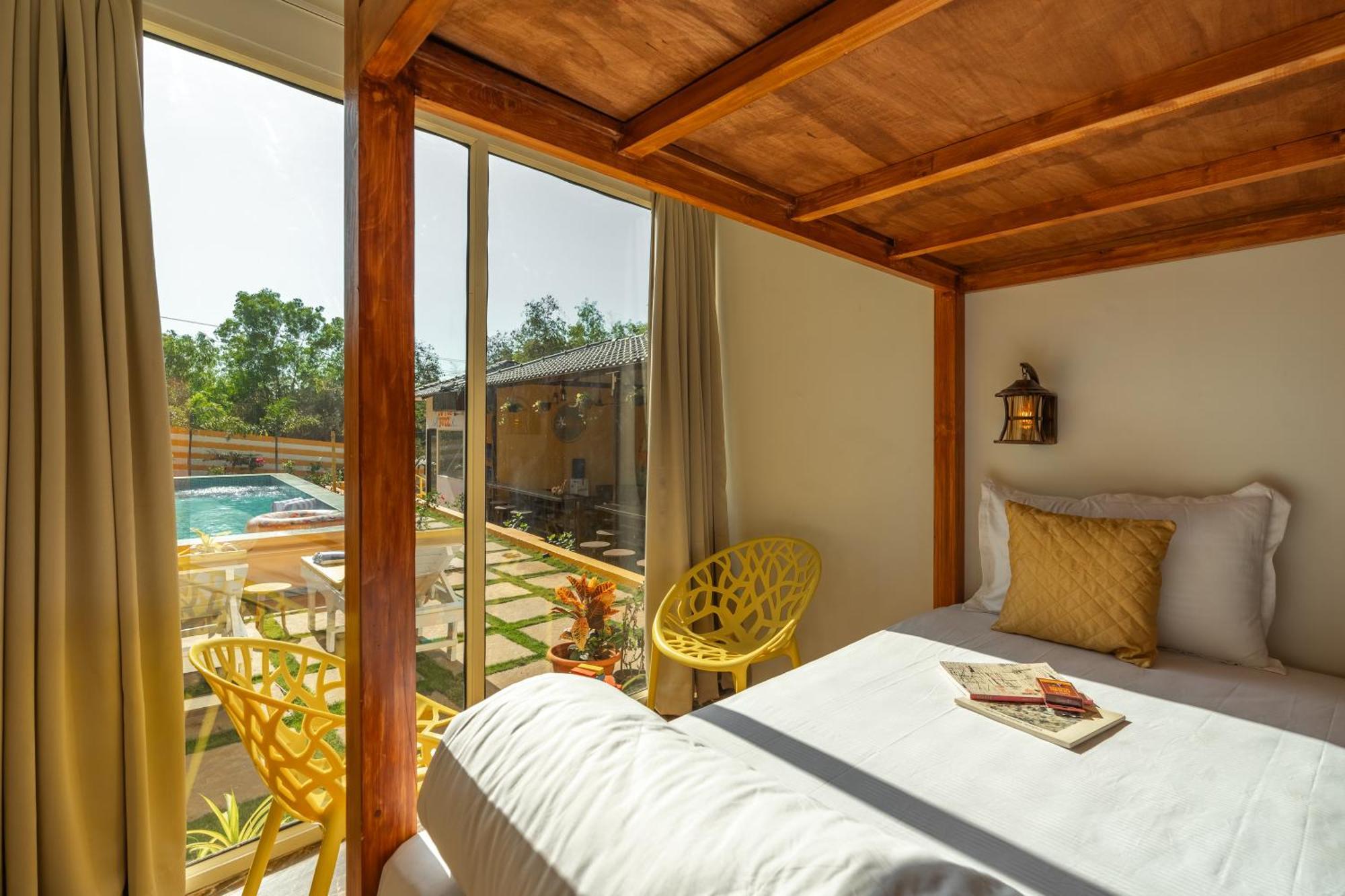 The Social Stays Goa, Morjim Formerly Artbuzz Ngoại thất bức ảnh