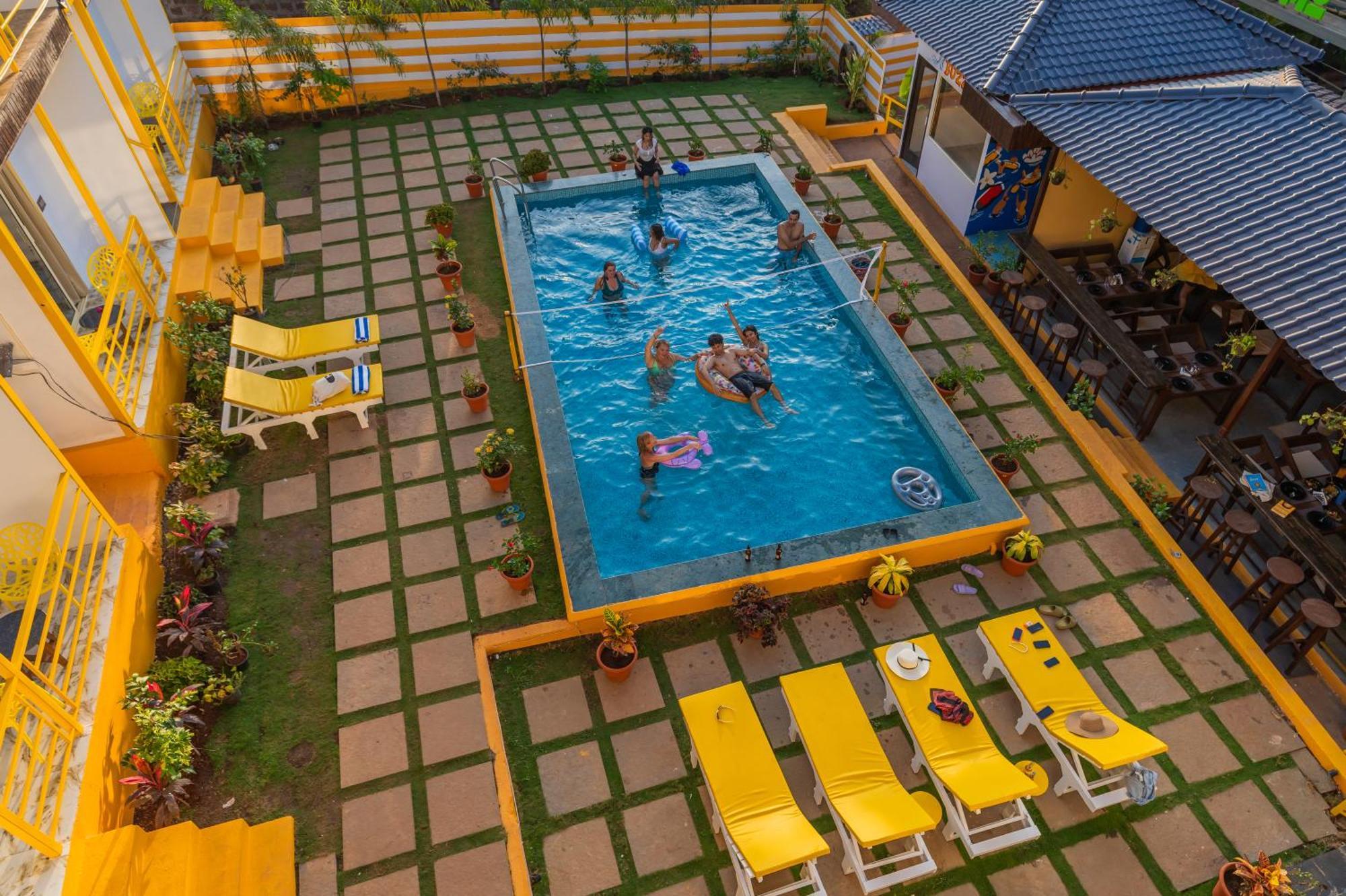 The Social Stays Goa, Morjim Formerly Artbuzz Ngoại thất bức ảnh